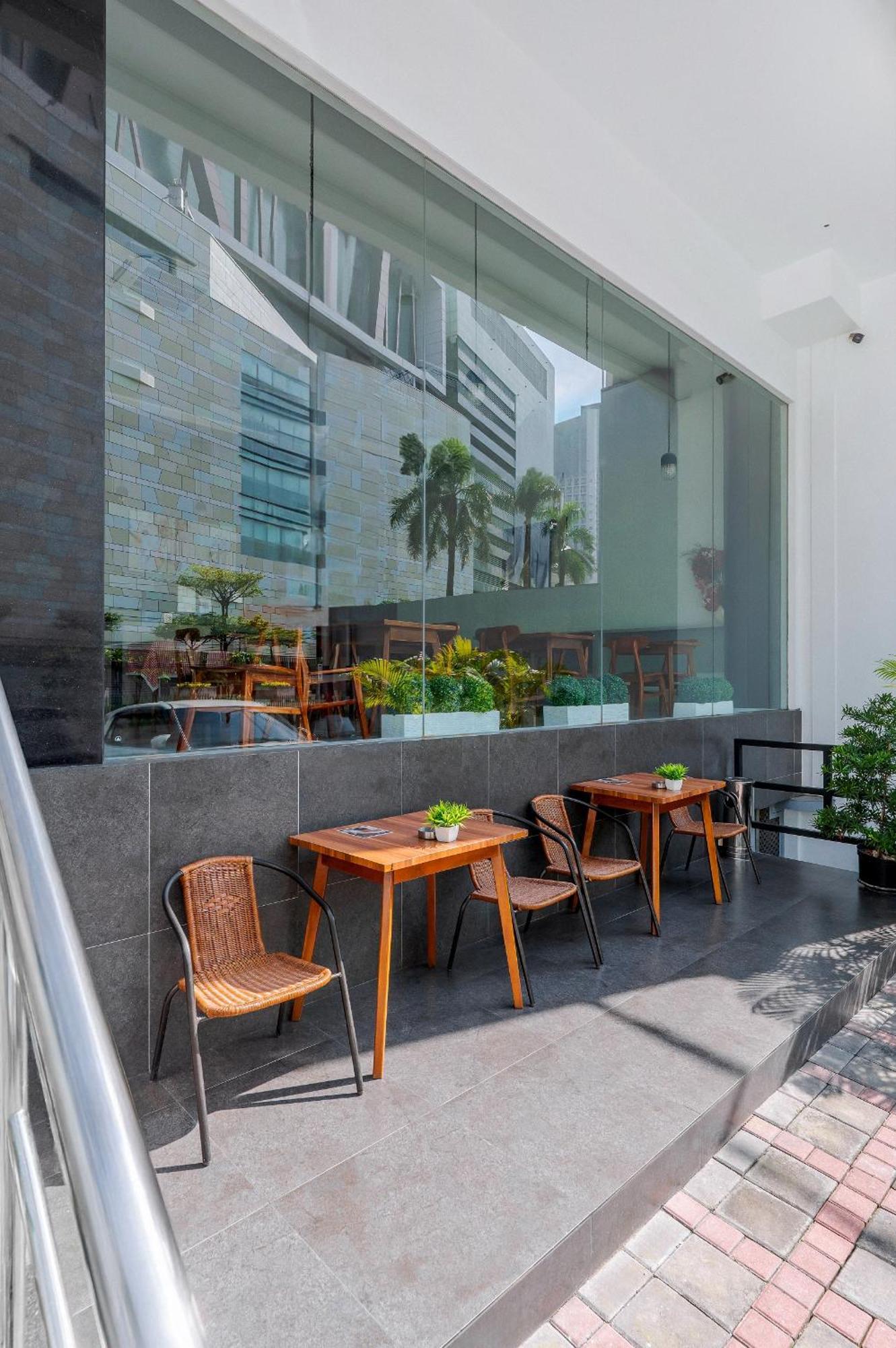 ג'קרטה Grand Thamrin Hotel מראה חיצוני תמונה