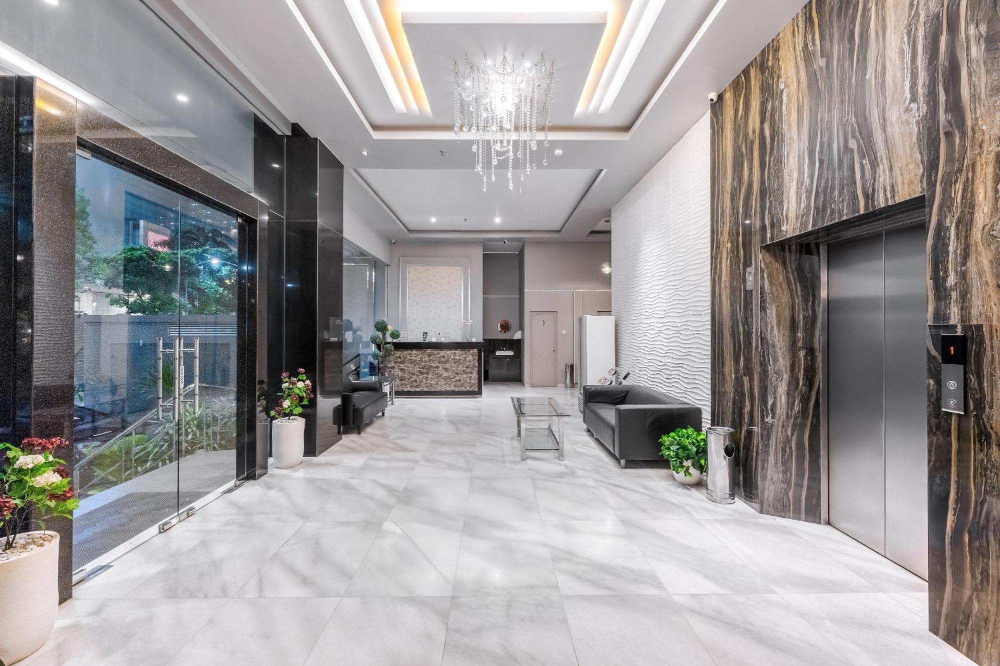 ג'קרטה Grand Thamrin Hotel מראה חיצוני תמונה