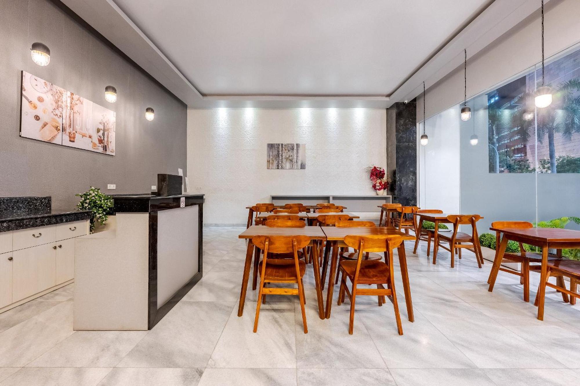 ג'קרטה Grand Thamrin Hotel מראה חיצוני תמונה